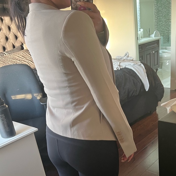 BCBG tanned Blazer Size XS - Picture 2 of 3